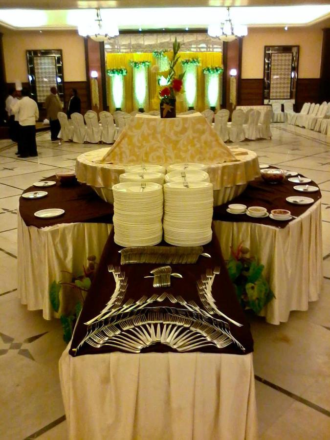Pramod Convention & Club Resort كوتاك المظهر الخارجي الصورة